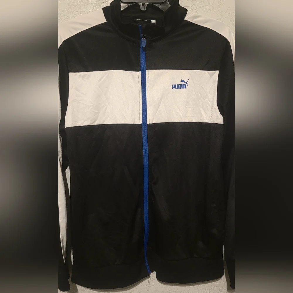 Puma jacket - Picture 1 of 8